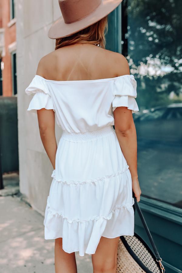Solid Color Off The Shoulder Ruffle Design Dress