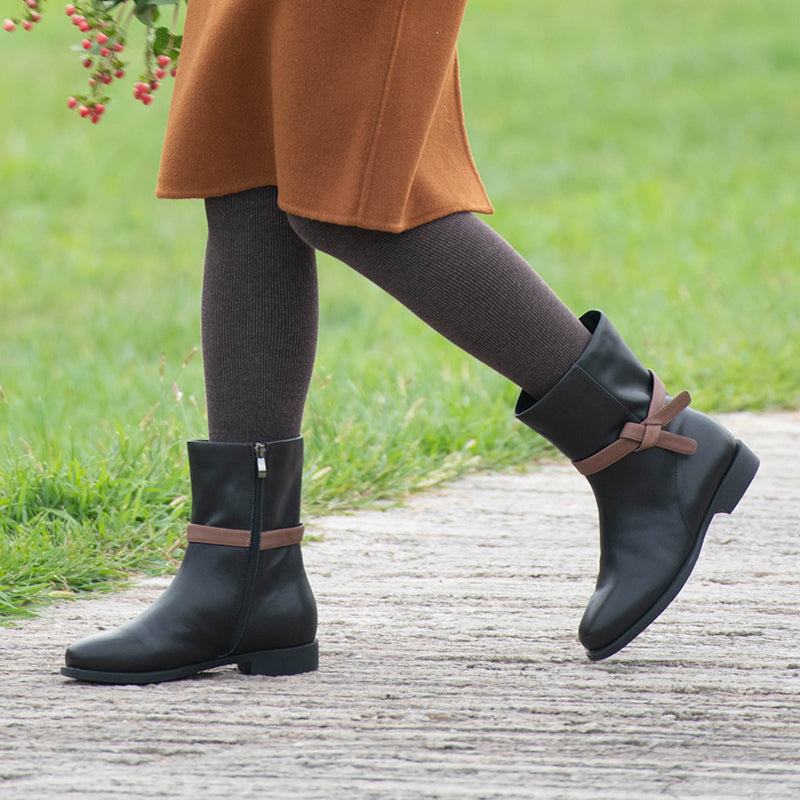 Womens Handmade Retro Leather Mid Calf Boots for Cold Winter classic boots Black