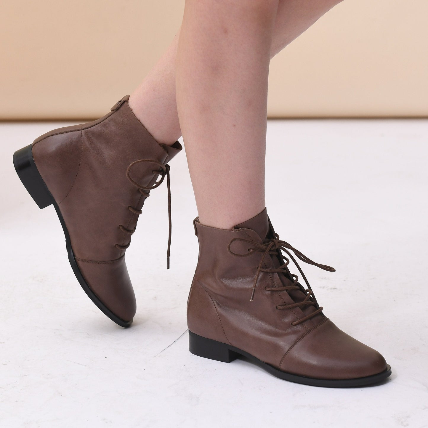 Women Boots Lace Up Short Boots Handmade Leather Full Grain Leather Black/Brown
