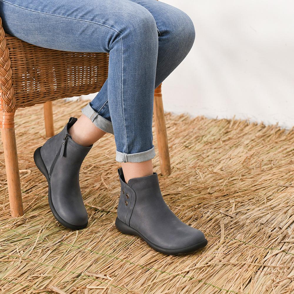 Womens Retro Leather Short Boots for Winter Black/Blue