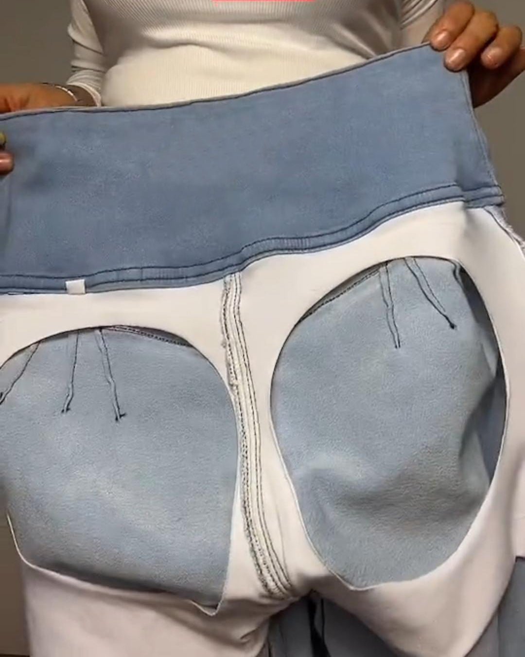 PerkFitâ„?- Curve Lifting Jeans