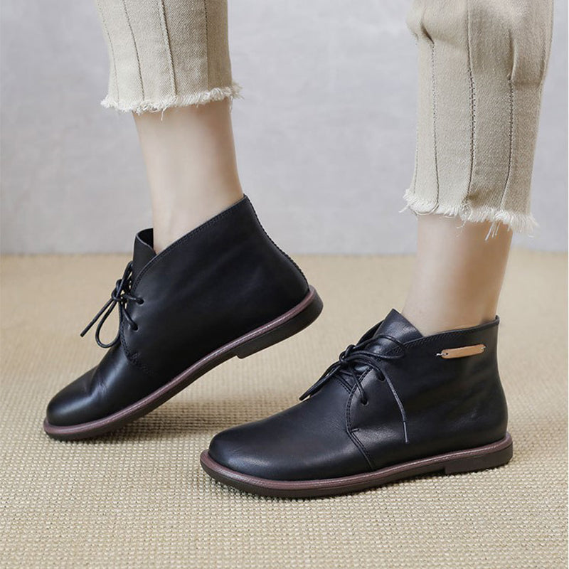 Women's Leather Booties Round Toe Lace-Up Flat Ankle Boots Handmade in Camel/Black