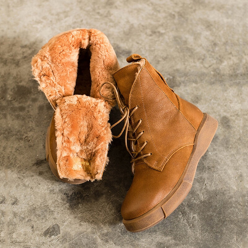 Waxing Leather Shearling Lined Short Boots for Winter Lace Up Snow Boots in Black/Coffee
