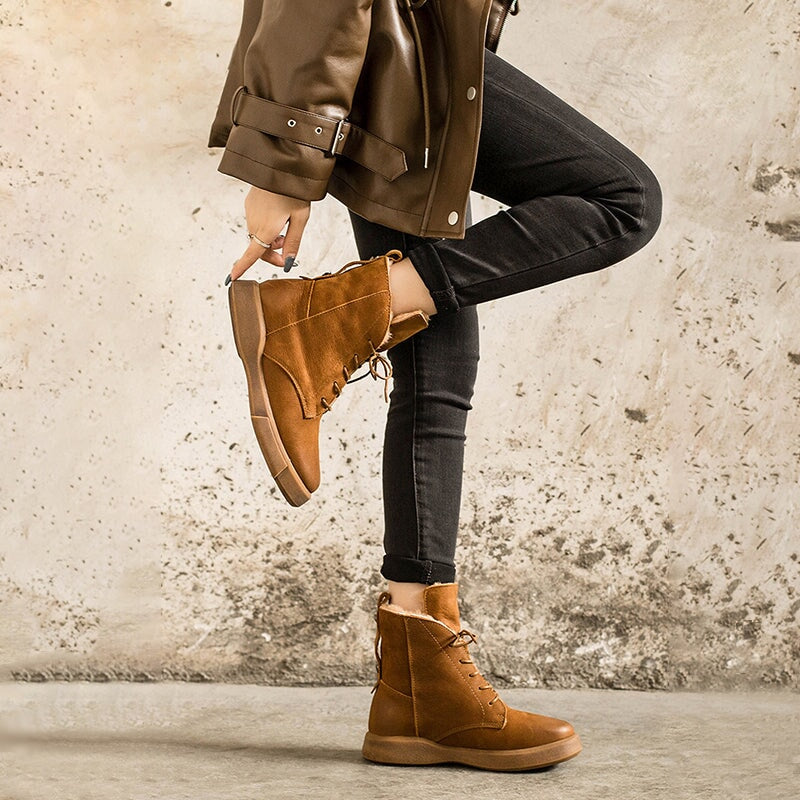 Waxing Leather Shearling Lined Short Boots for Winter Lace Up Snow Boots in Black/Coffee