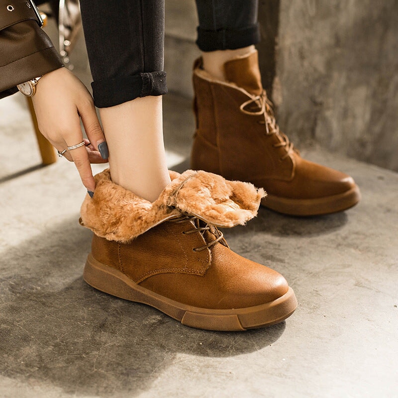 Waxing Leather Shearling Lined Short Boots for Winter Lace Up Snow Boots in Black/Coffee