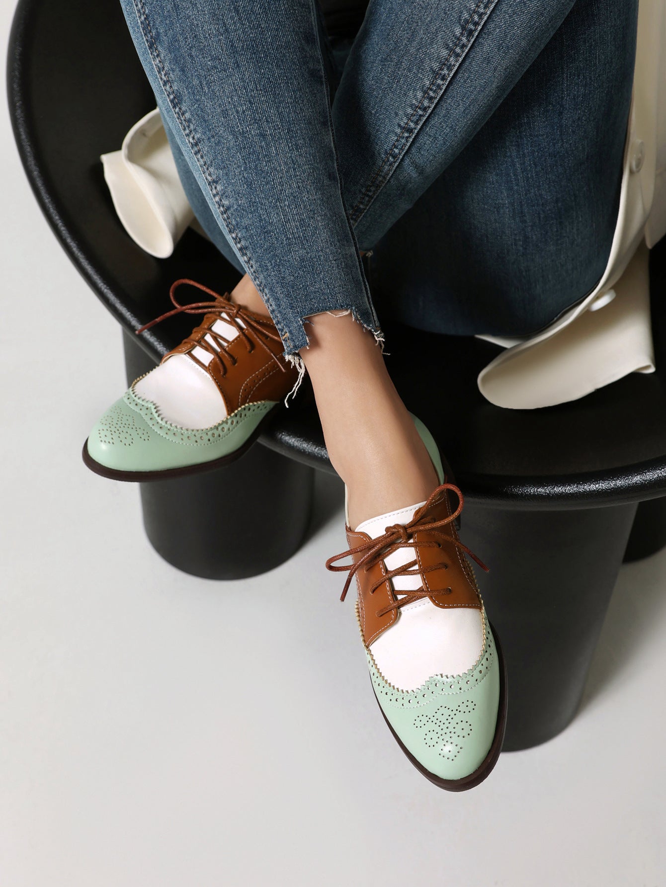 Business casual Lace-up Brogues Shoes