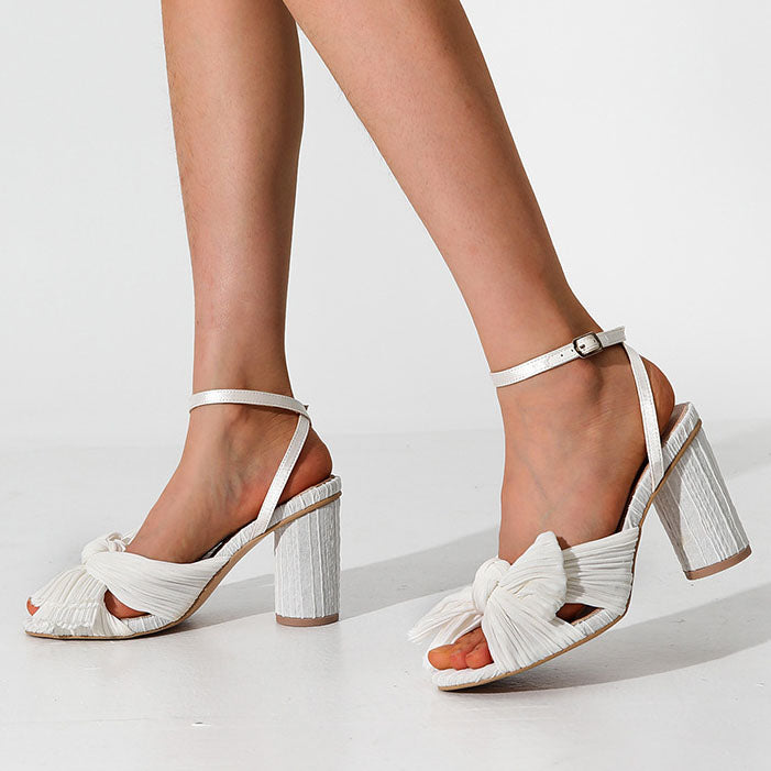 Flannel Lace Chunky Heel Bow Tie Sandals