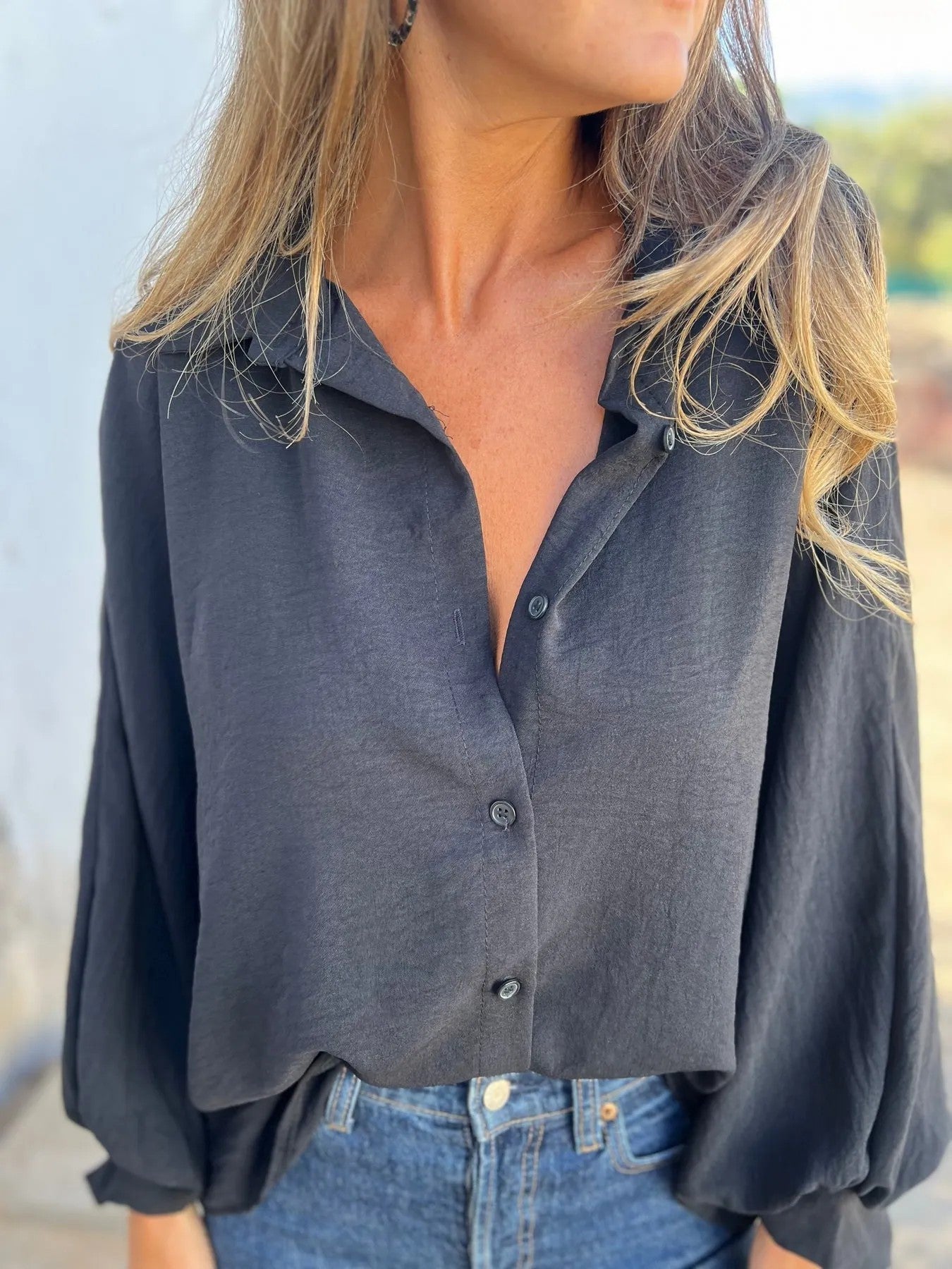 Solid color bat sleeve shirt