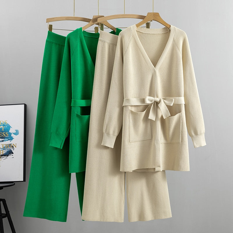 A Little Step Forward Pant Set