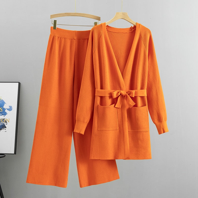 A Little Step Forward Pant Set