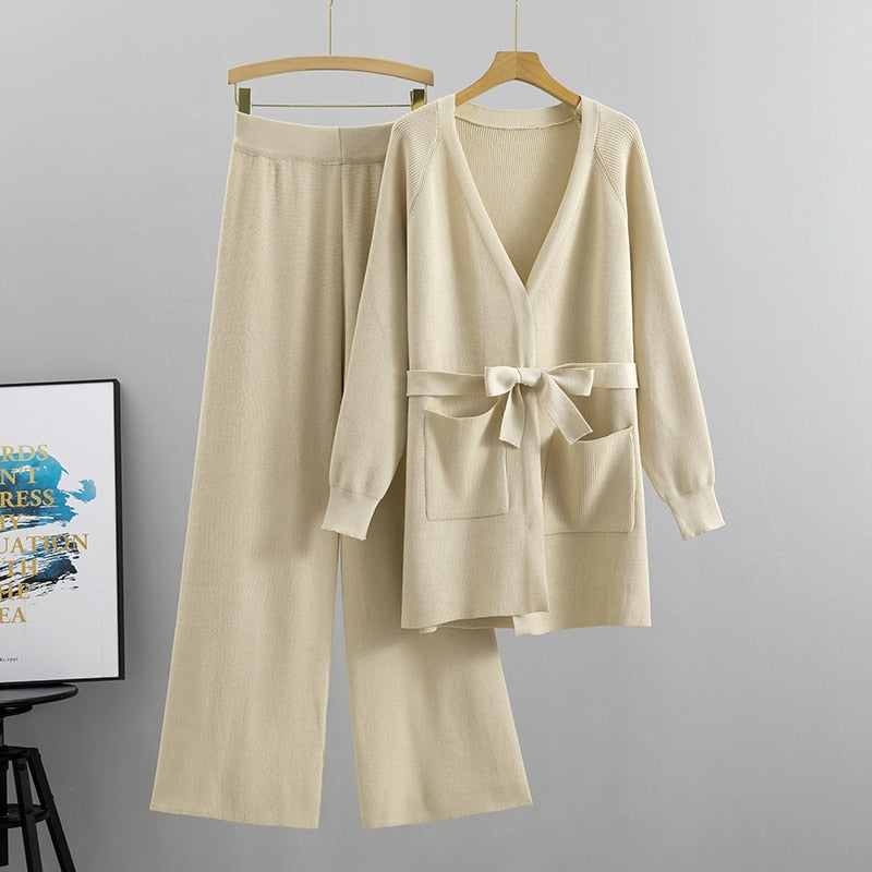 A Little Step Forward Pant Set