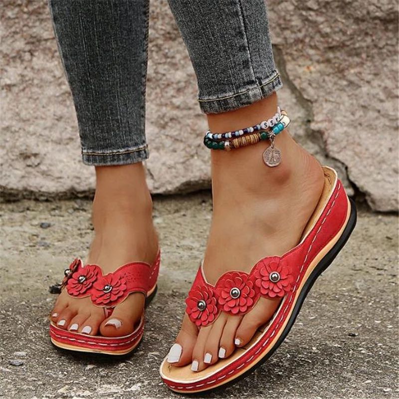 Lightweight Flowers Clip Toe Sandals