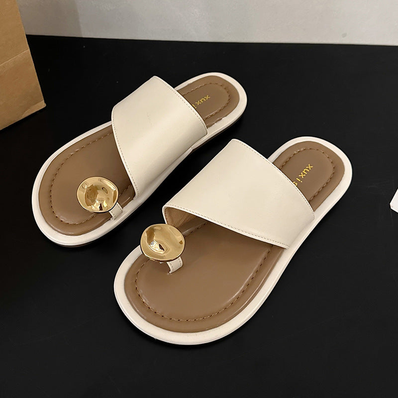 Women's Metal Toe Covering Outer Wear Flat Sandals