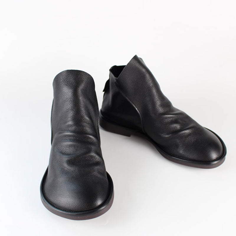 Handmade Leather Chelsea Boots For Women Soft Ankle Boots Retro Round Toe Short Boots For Fall And Winter Coffee/Black