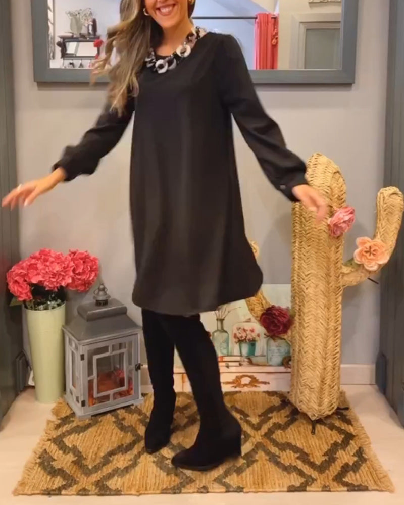 Solid color button back dress