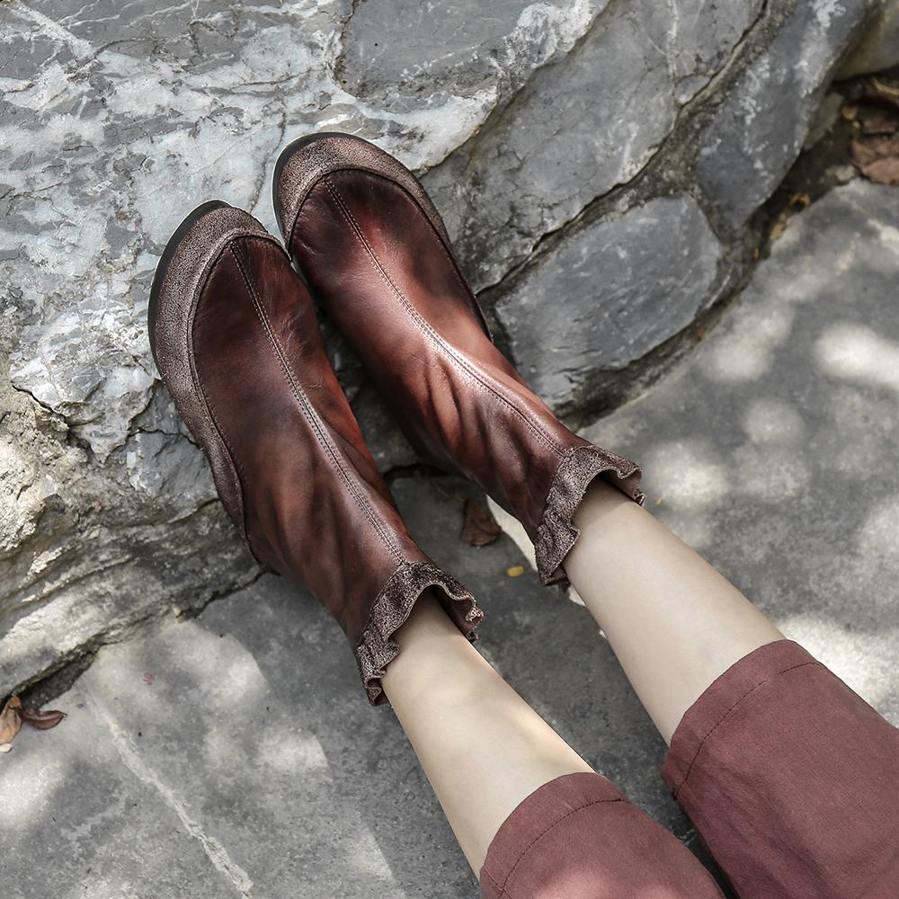 Handmade Leather Chelsea Boots For Women Soft Short Boots Retro Round Toe For Fall And Winter Coffee/Black