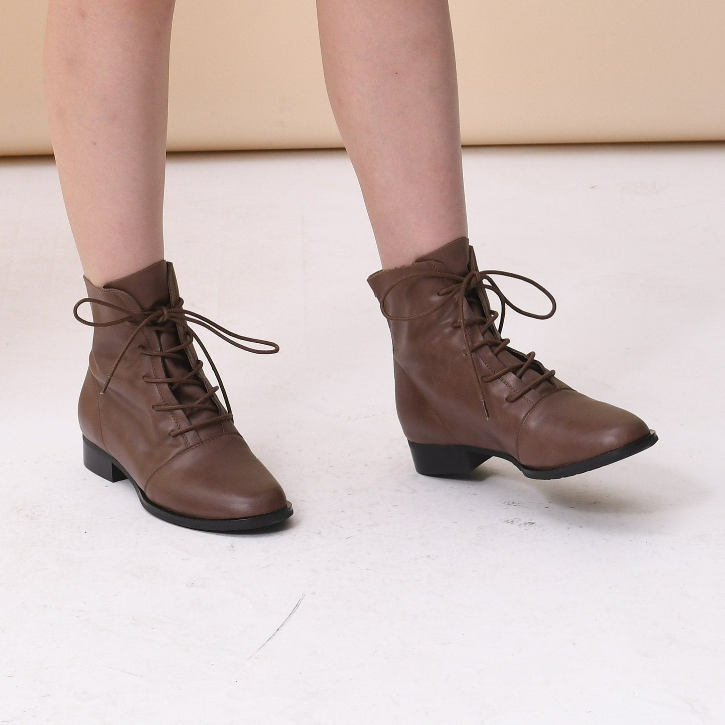 Women Boots Lace Up Short Boots Handmade Leather Full Grain Leather Black/Brown