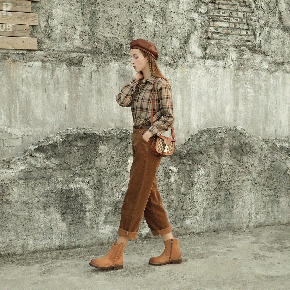 Womens Handmade Leather Ankle Boots Short Boots Side Zipper in Brown/Black