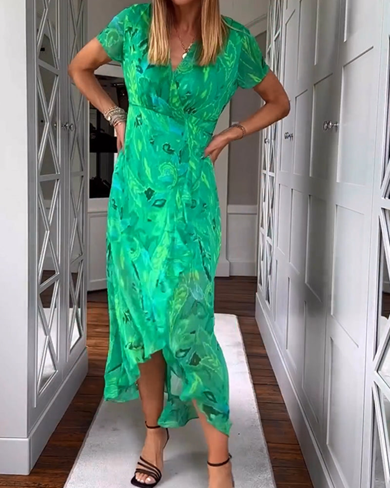 V-neck ruffle sleeve print dress