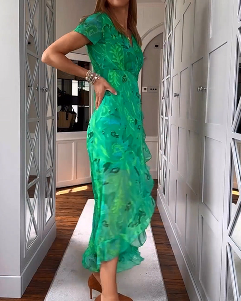 V-neck ruffle sleeve print dress
