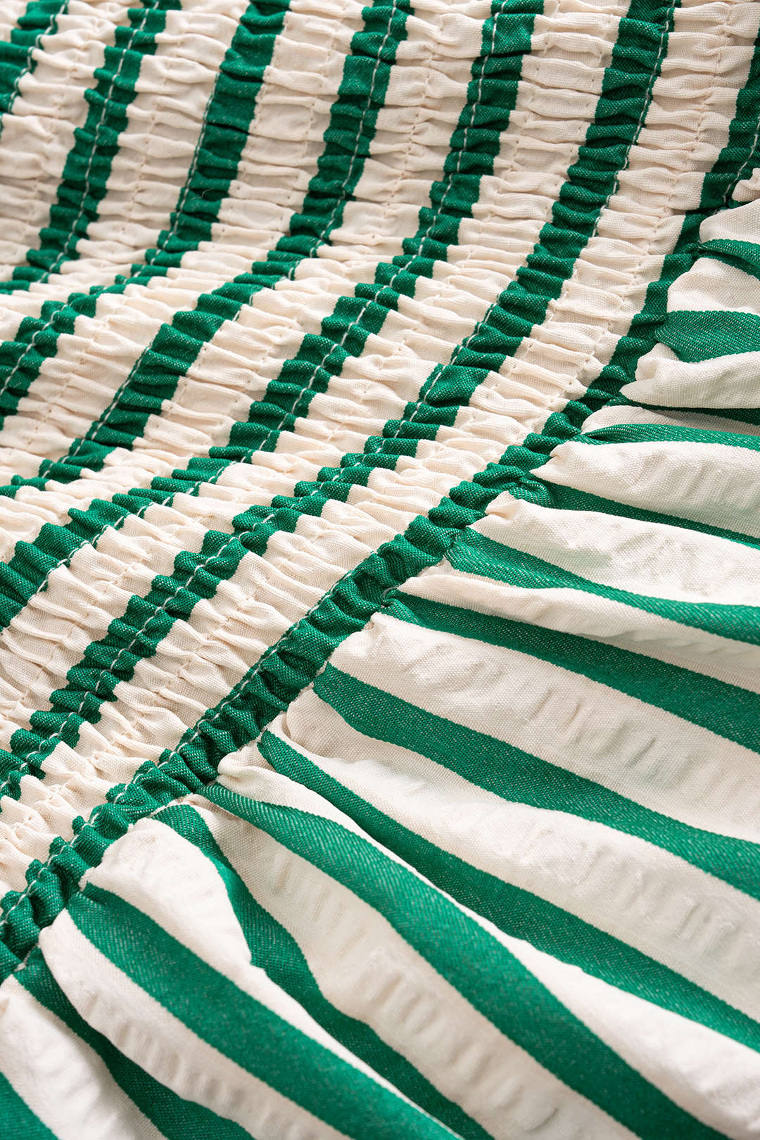 Stripes Print Smocked Strapless Backless Sleeveless Mini Dress