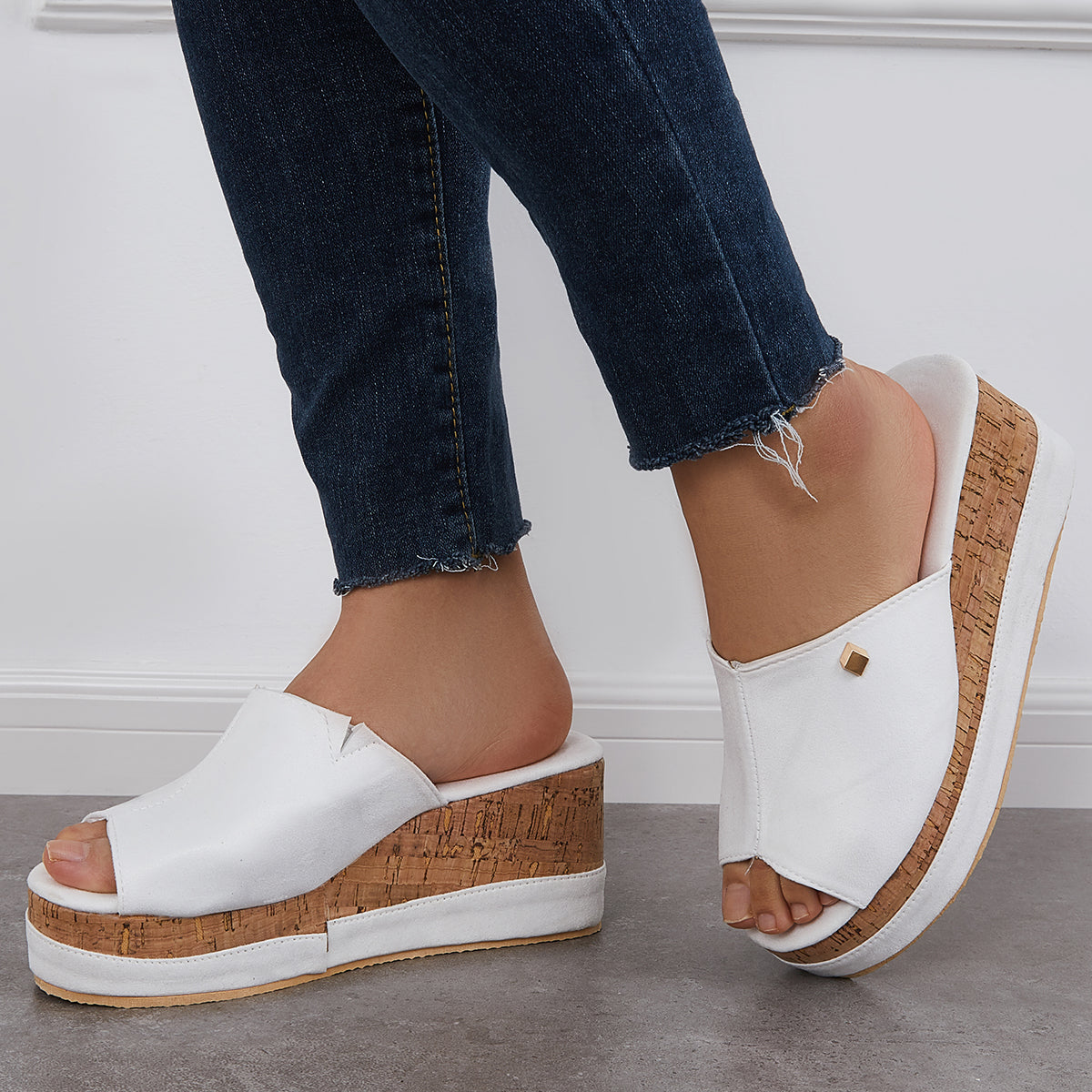 Comfortable Cork Footbed Slip-on Sandals Platform Wedge Slippers