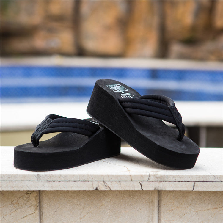 Women's Summer Thick Bottom Flip-flops Simple Fashion Sandals