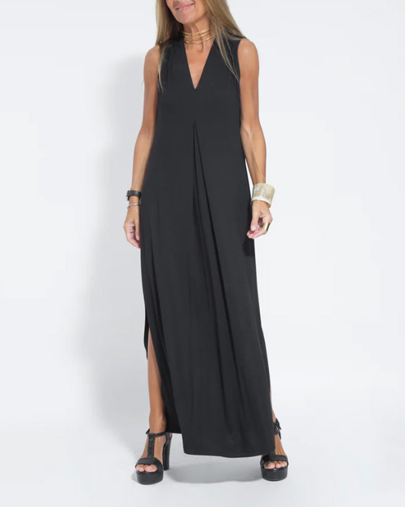 V-neck sleeveless solid color dress