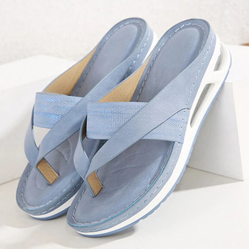 Summer Women Fashion New Soft Light Comfortable Slippers