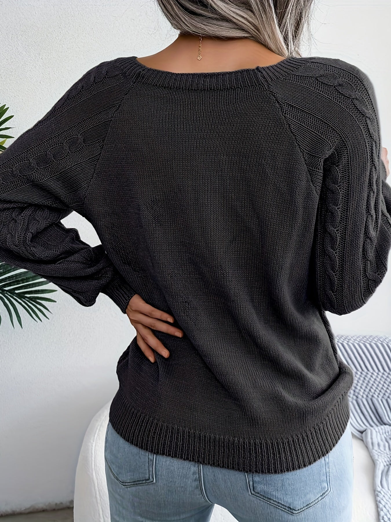 Crew Neck Button decoration Cable Knit Sweater