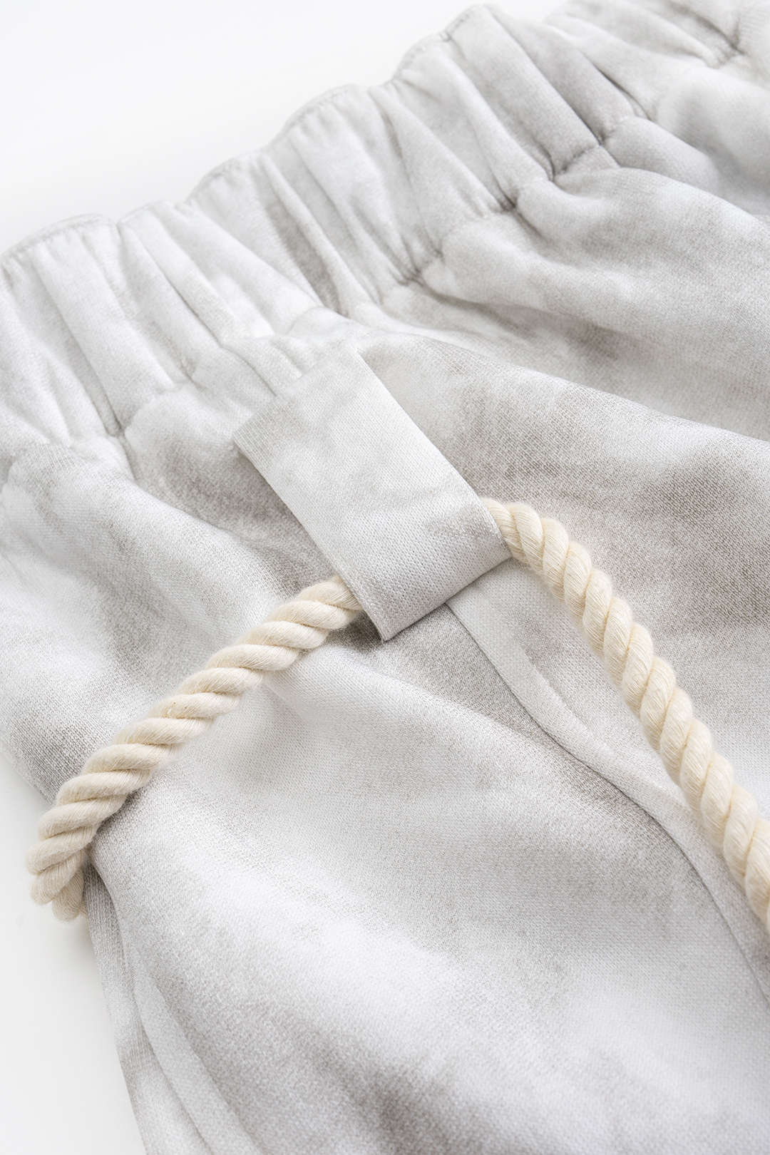 Watercolor Print Tie-Up Shorts