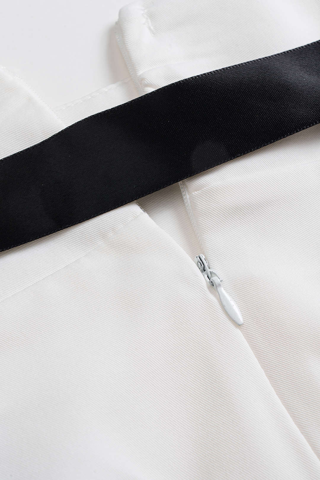 Tie-Up Wide Leg Trousers