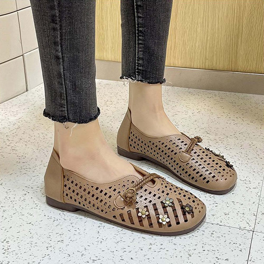 Vintage Flower Hollow Out Round Toe Flats