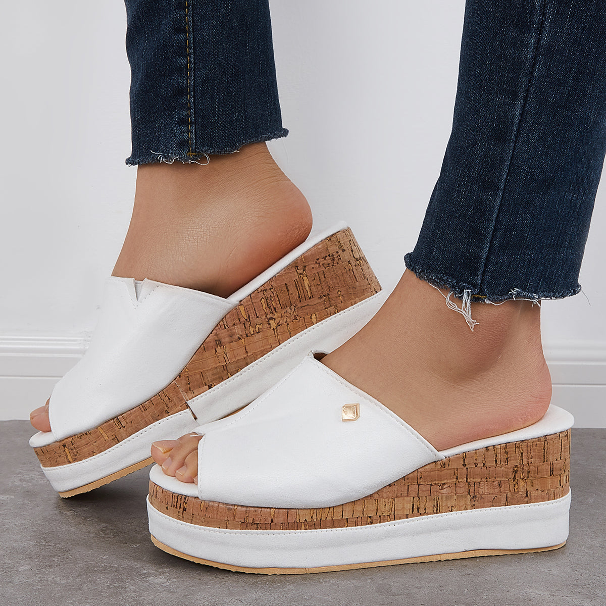 Comfortable Cork Footbed Slip-on Sandals Platform Wedge Slippers