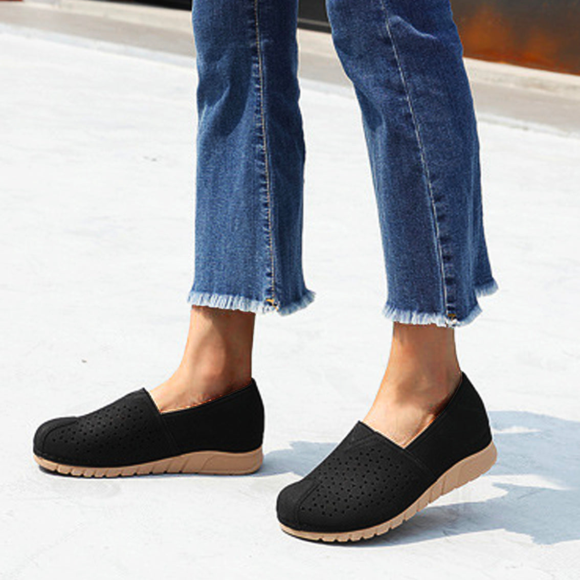 Upgrade Vintage Faux Leather Women Slip On Shoes