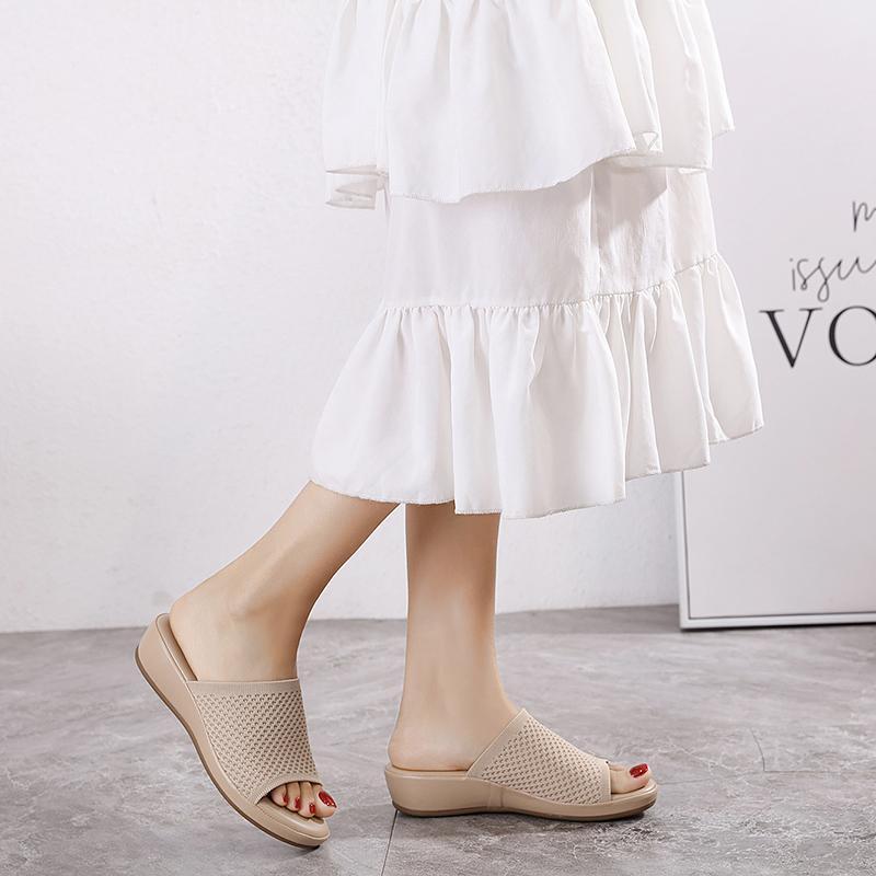 Women's Flyknit Soft Wedge Sandals