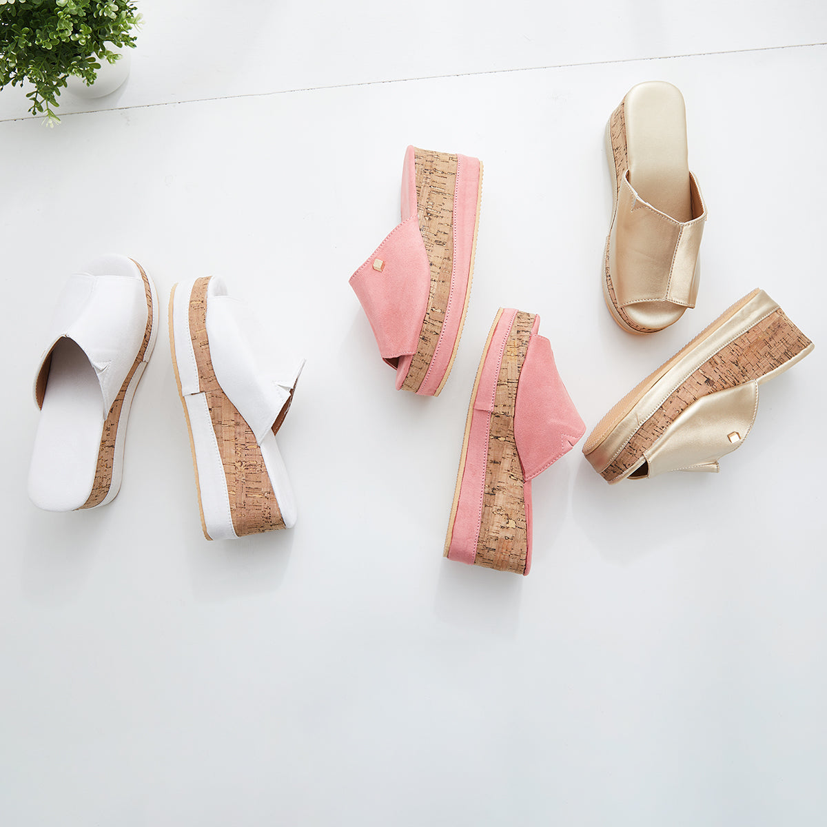 Comfortable Cork Footbed Slip-on Sandals Platform Wedge Slippers