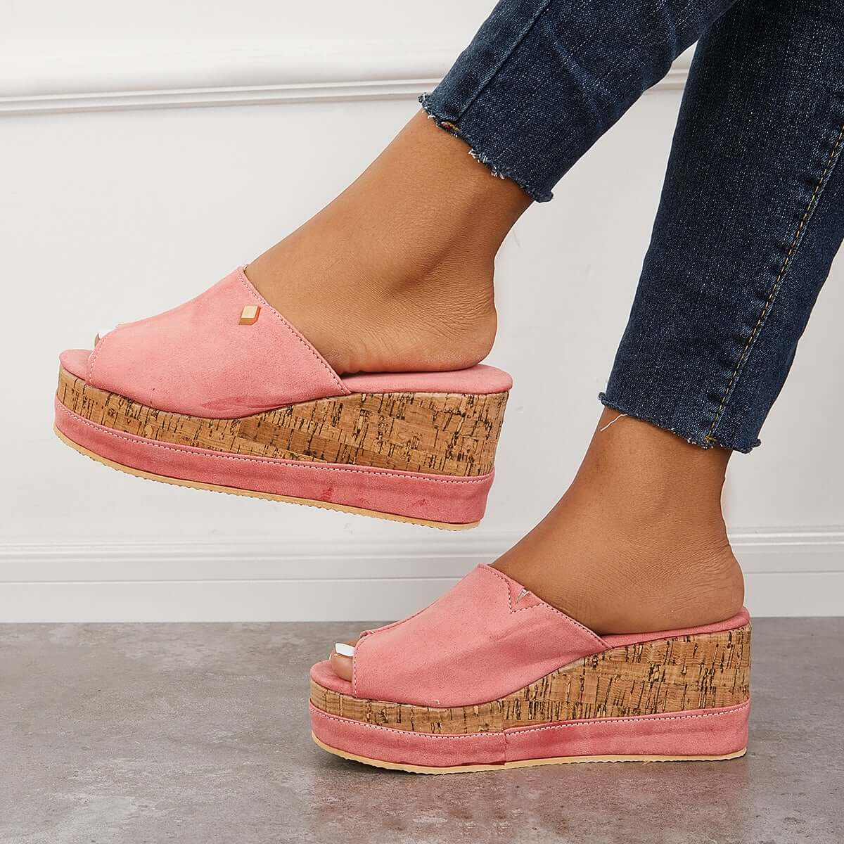 Comfortable Cork Footbed Slip-on Sandals Platform Wedge Slippers