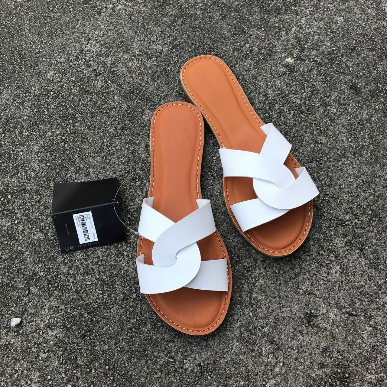 Spiral Cross Chic Slippers