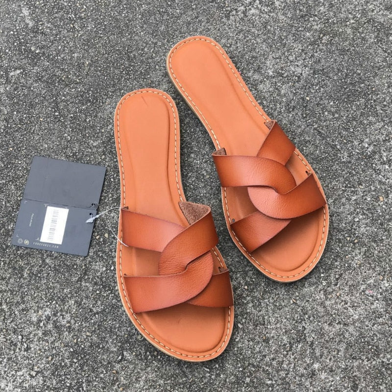 Spiral Cross Chic Slippers