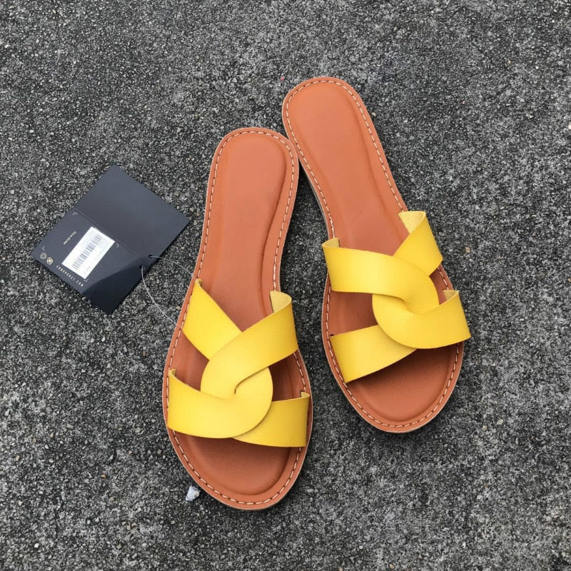 Spiral Cross Chic Slippers