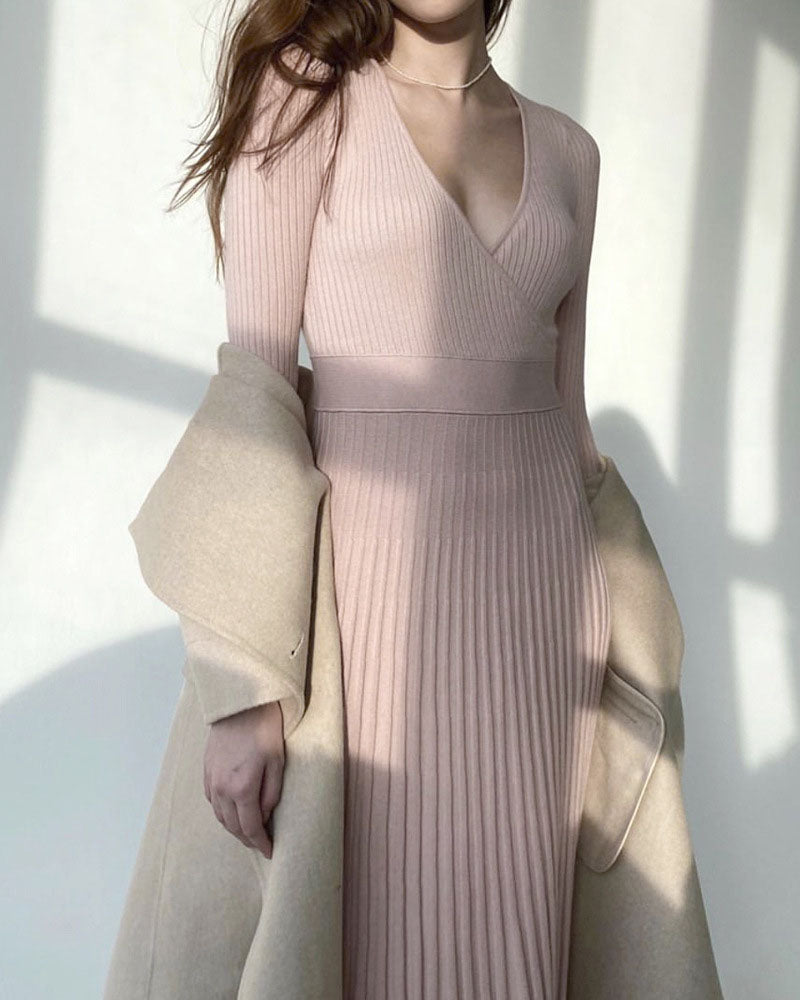 V-neck Wrap Bodice Knee-Length Knit Pleated Dress
