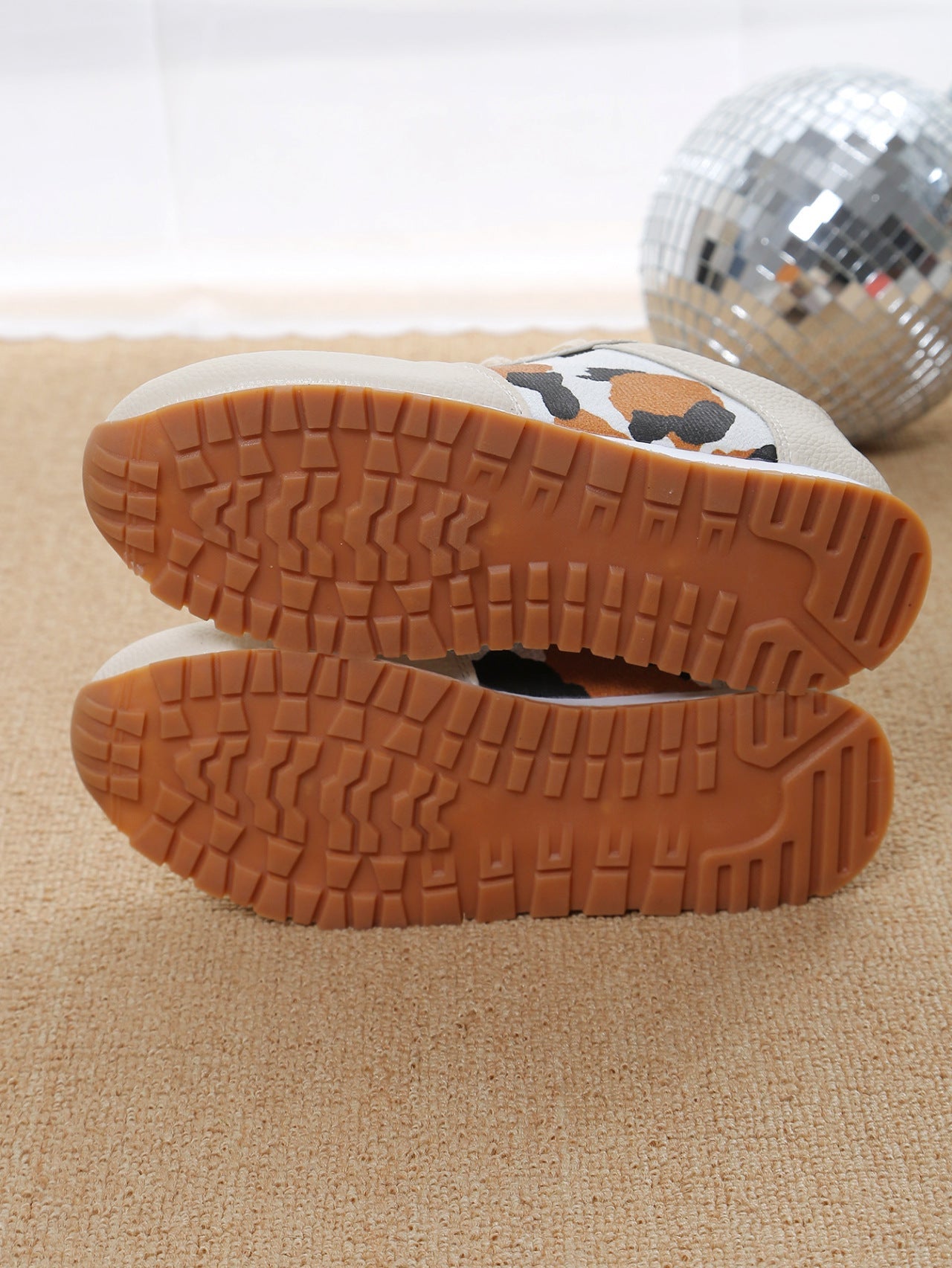 Ribbed Sole Camouflage Lace-up Casual Sneakers