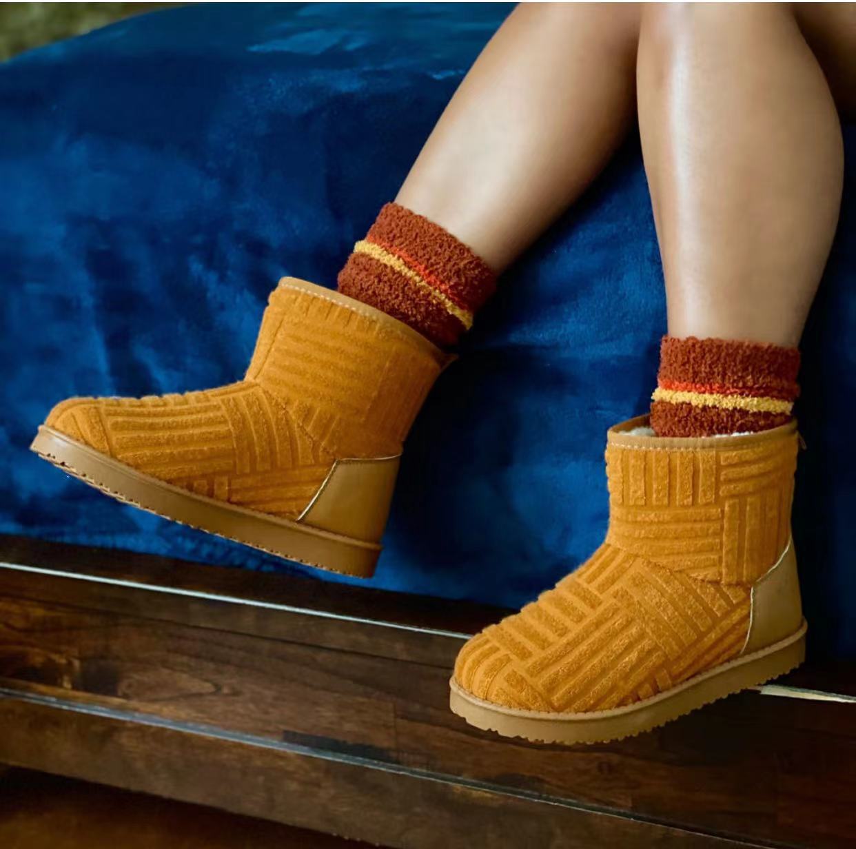 Take Your Chance Fleece Snow Boots