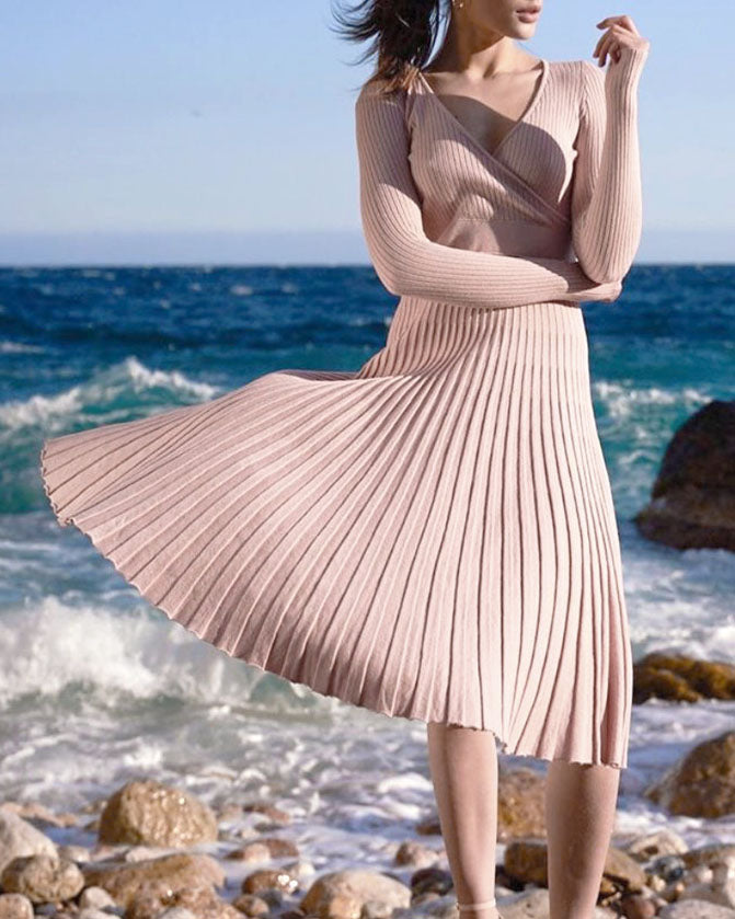 V-neck Wrap Bodice Knee-Length Knit Pleated Dress