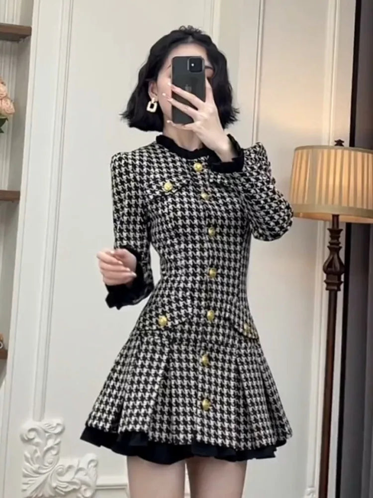 A Total Eclipse Of The Heart Skirt Set