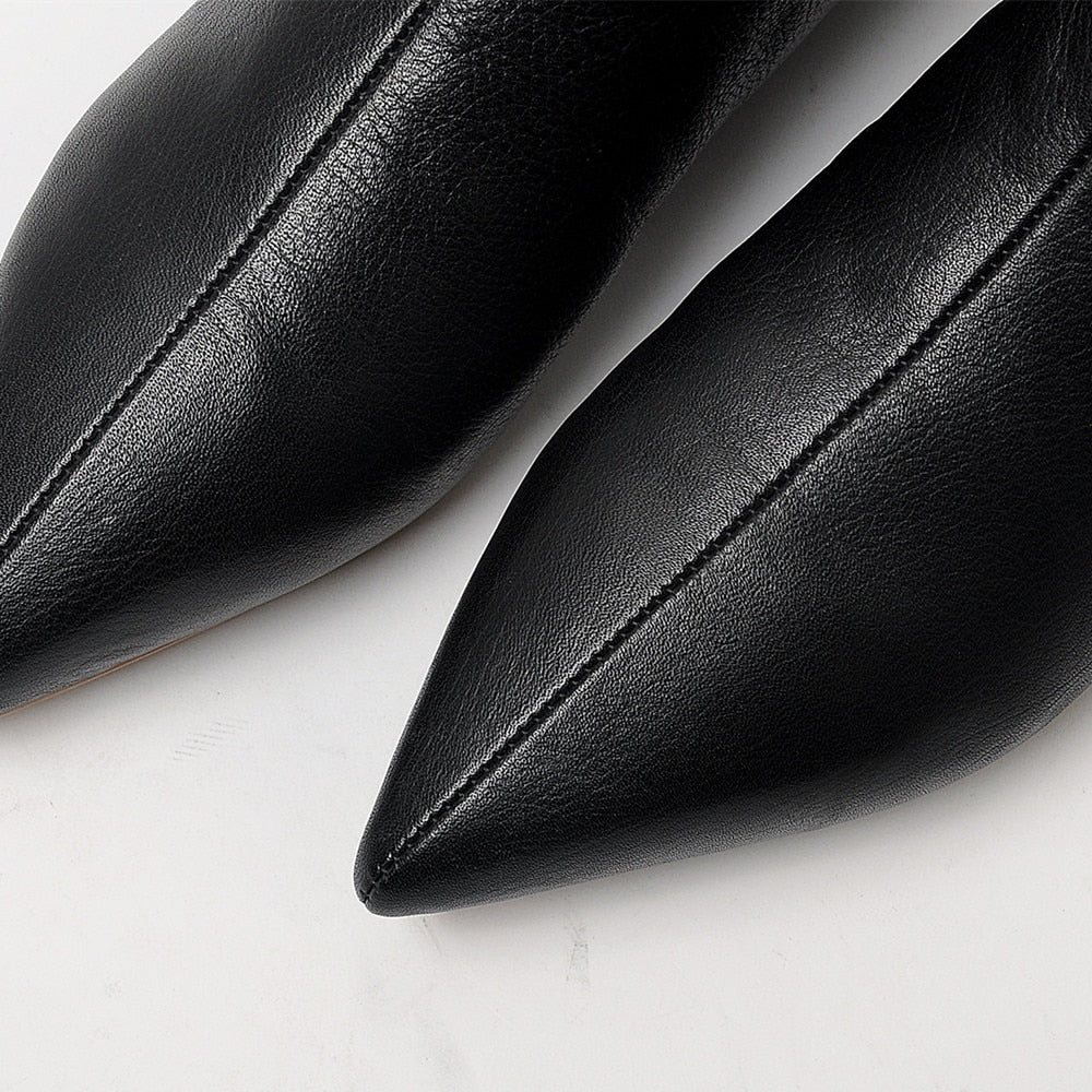 Better In Flat Boot