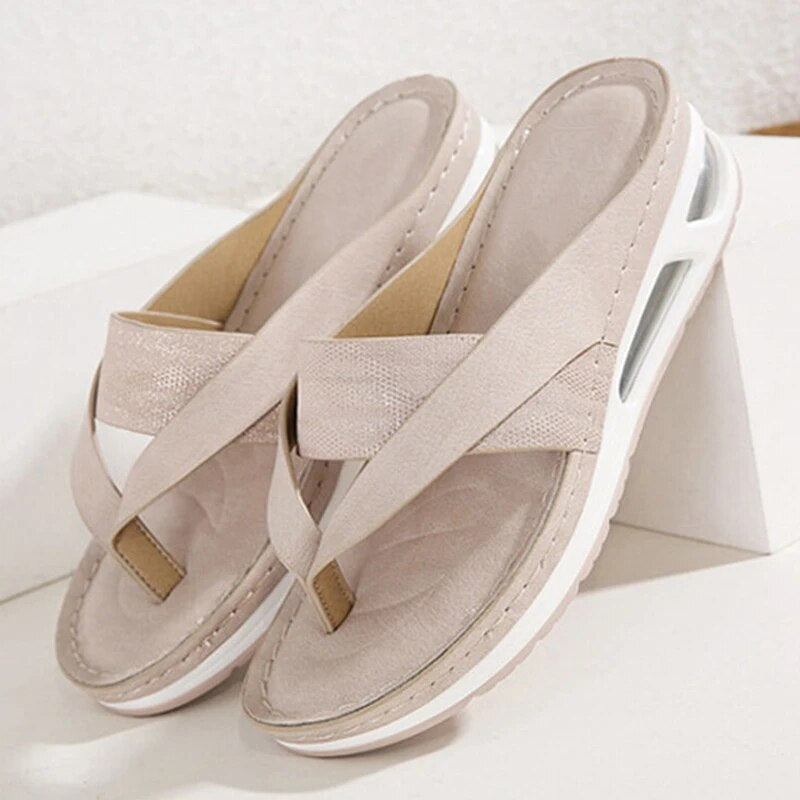 Summer Women Fashion New Soft Light Comfortable Slippers