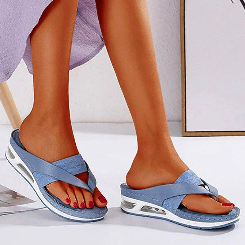 Summer Women Fashion New Soft Light Comfortable Slippers