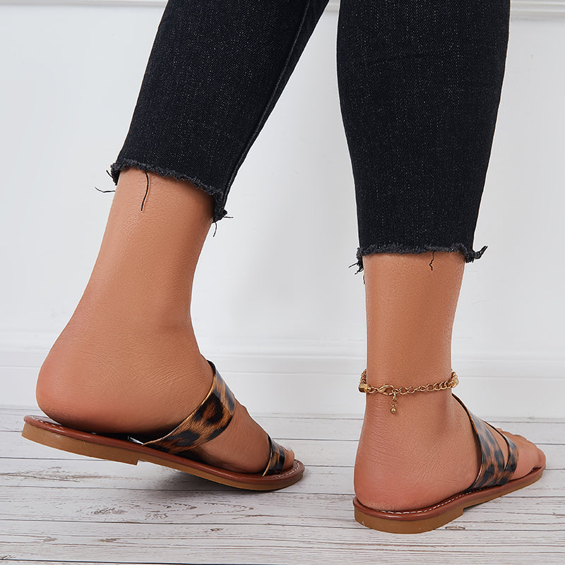 Toe Ring Leopard Wide Slide Sandals Flat Beach Slippers